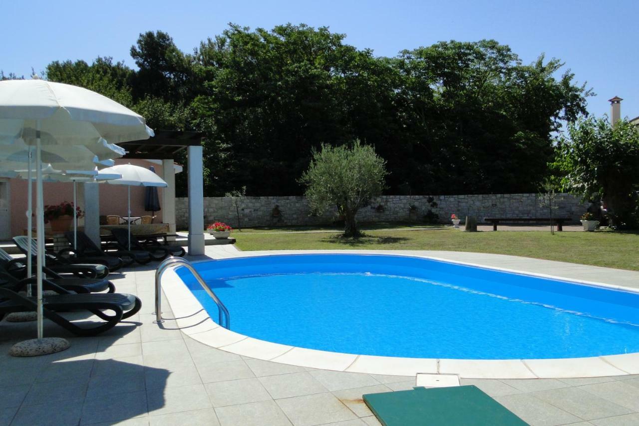 Apartments Villa Maran Umag Exteriör bild