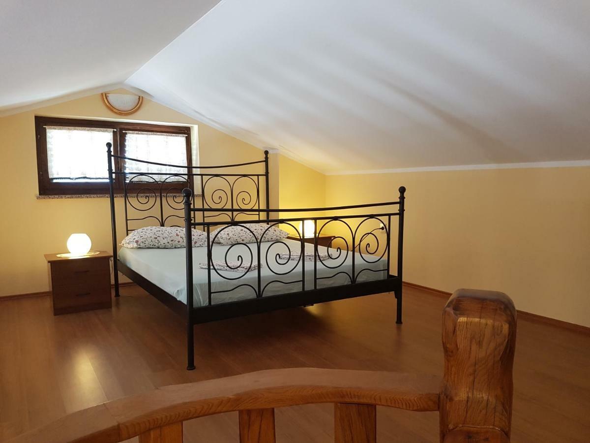 Apartments Villa Maran Umag Exteriör bild